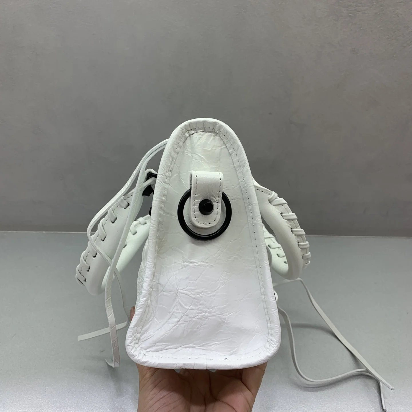 르 시티백 미니 (23cm X 16cm X 10cm) 상세