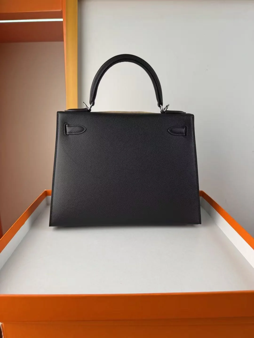 켈리백 28 Noir epsom 백 상세