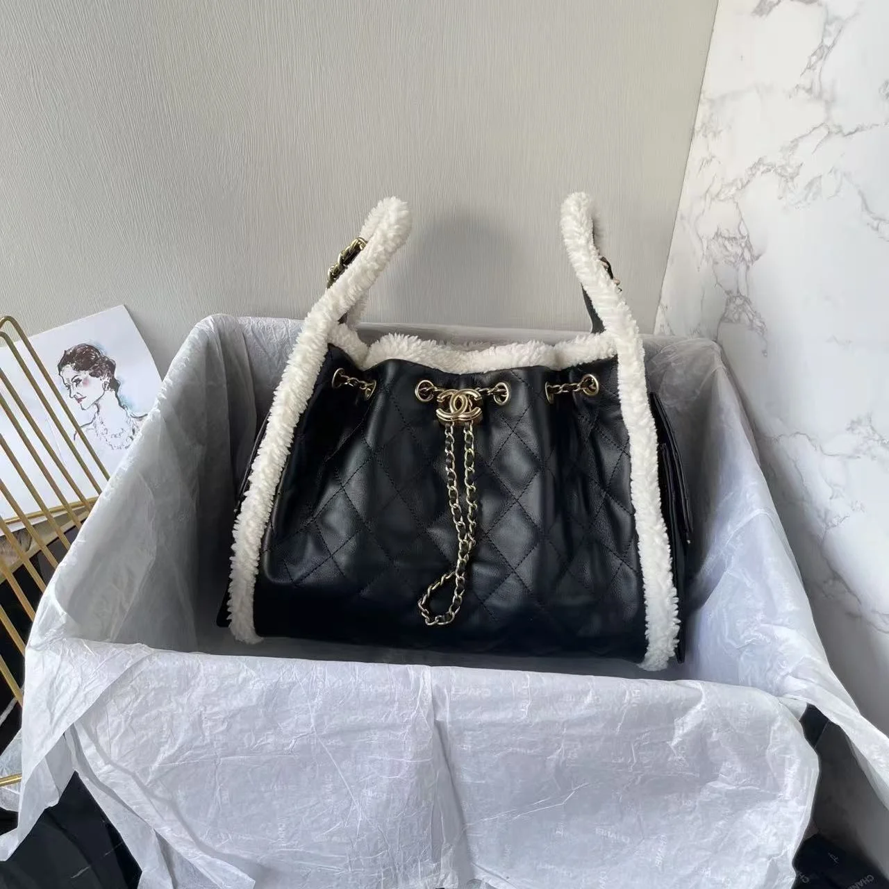 25c 크럼플드 시어링 쉽스킨 스몰 상세