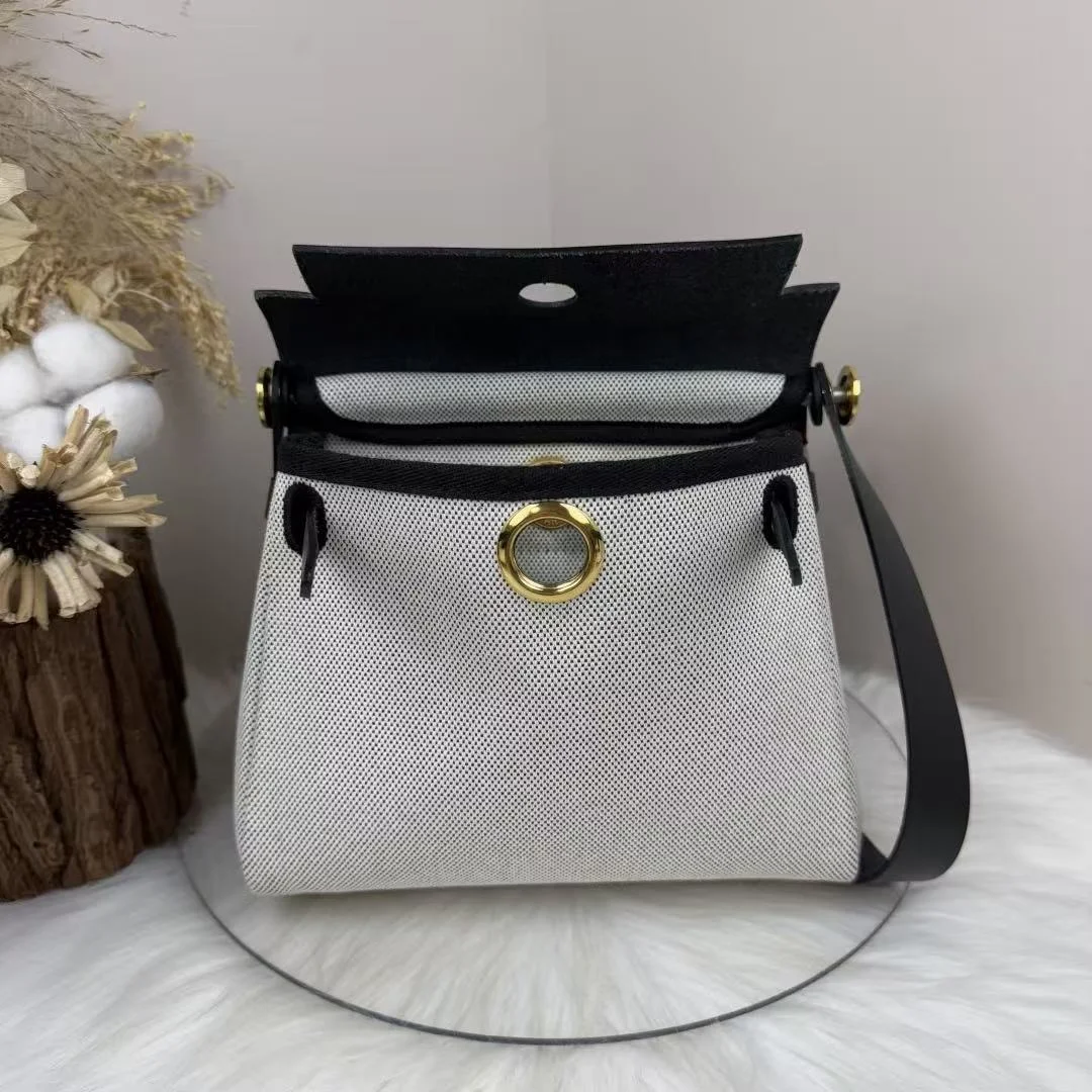 에르백 미니 르투르네 바이킹 캔버스 상세