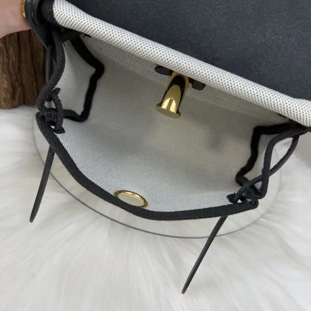 에르백 미니 르투르네 바이킹 캔버스 상세