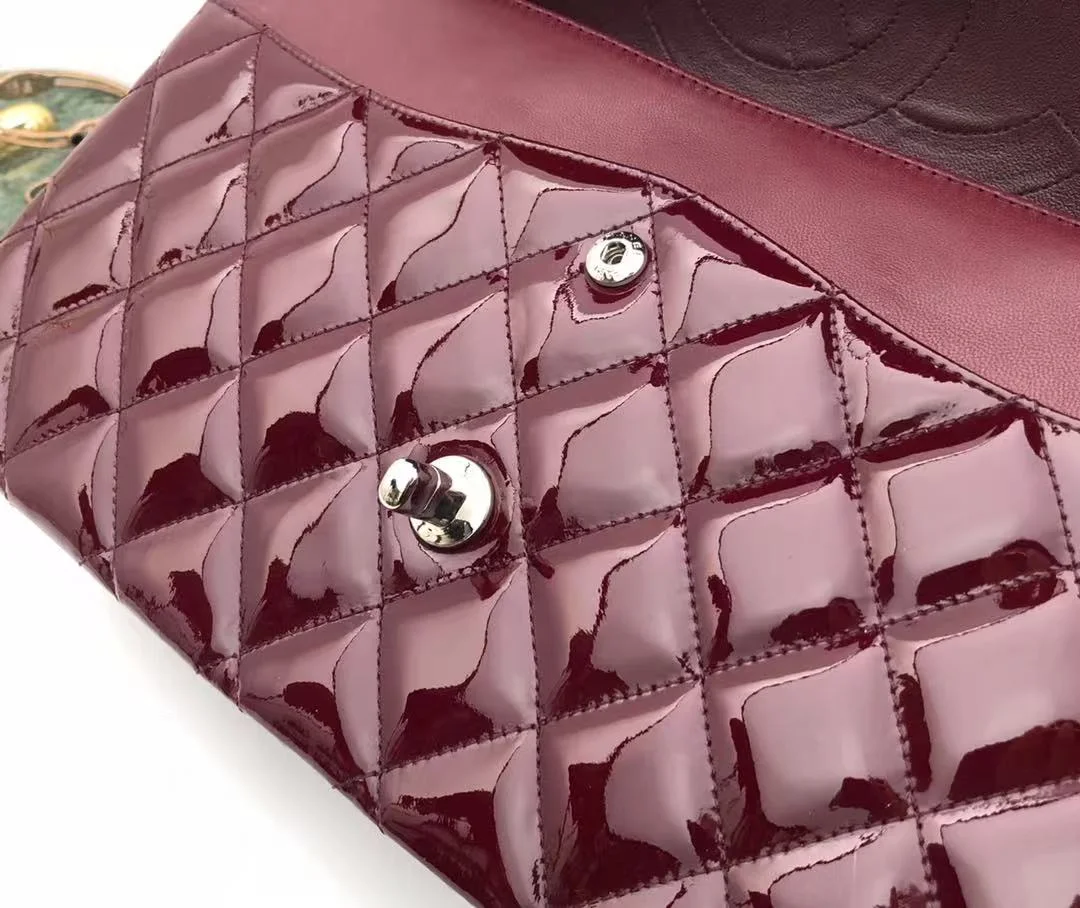 클래식백 페이던트 버건디 라지 (29*19*9cm) 상세