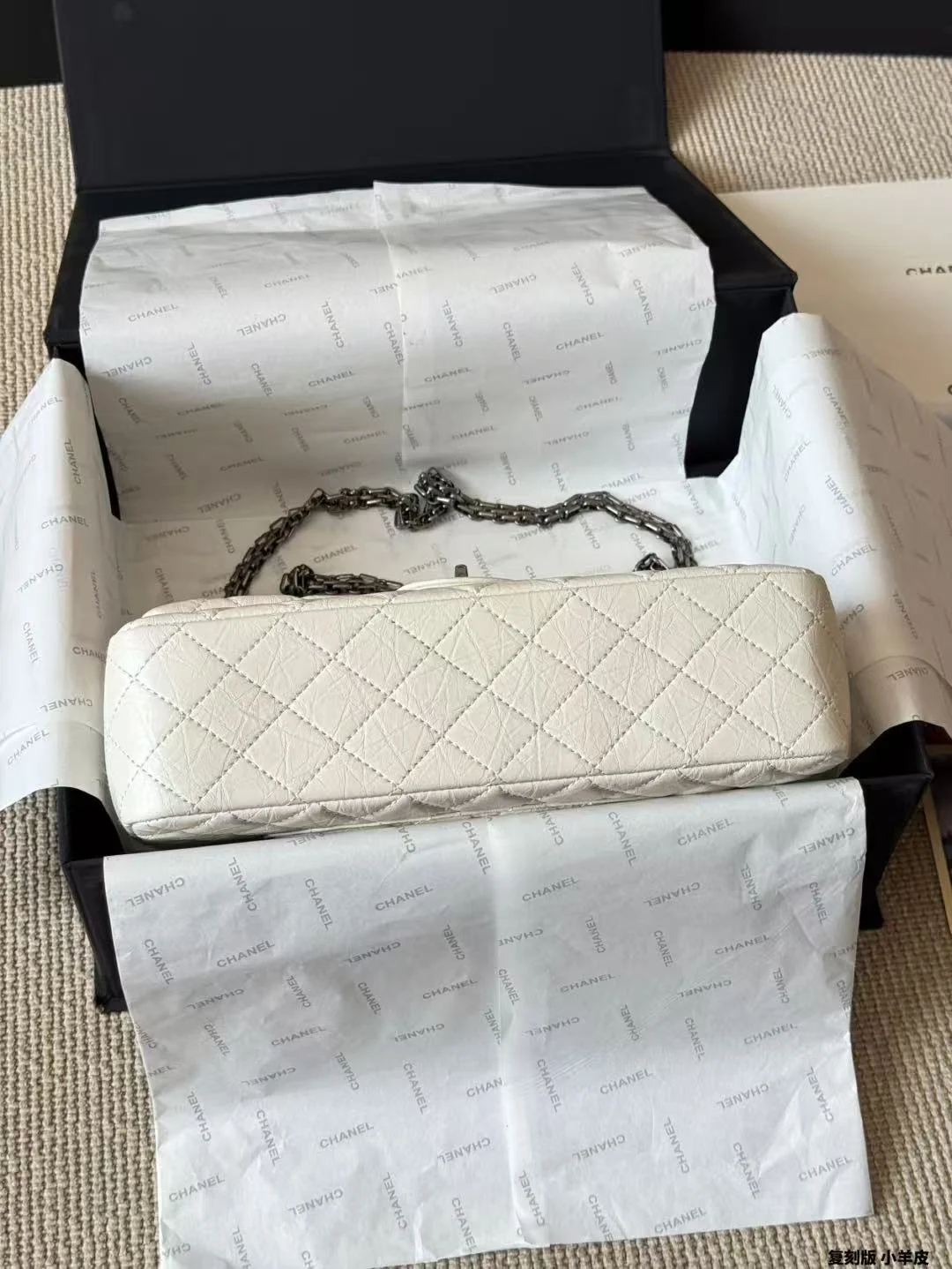 빈티지 미듐 화이트 상세