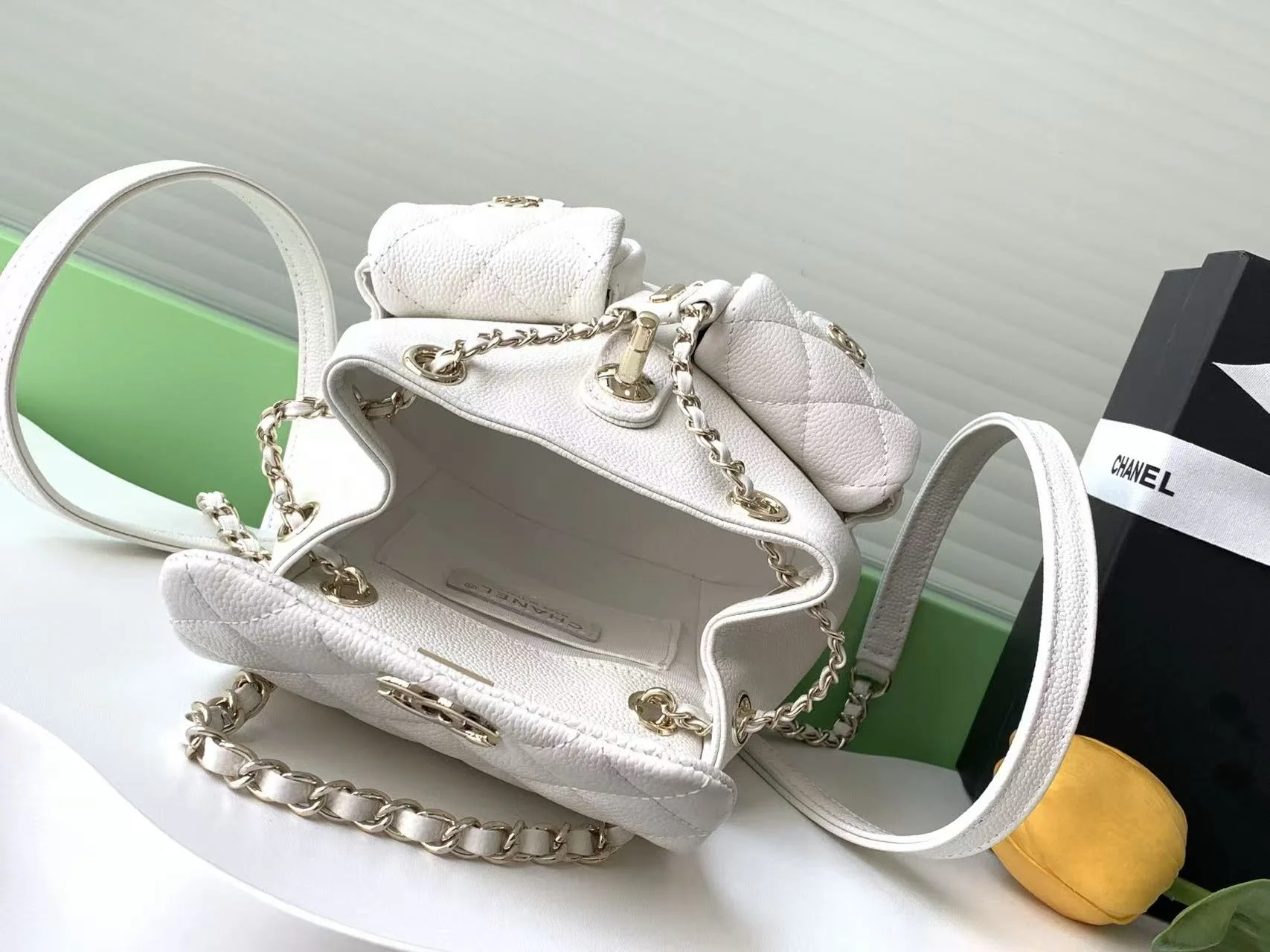 투포켓 듀마 백팩 스몰 캐비어 (17.5 * 16.5 * 10) 상세