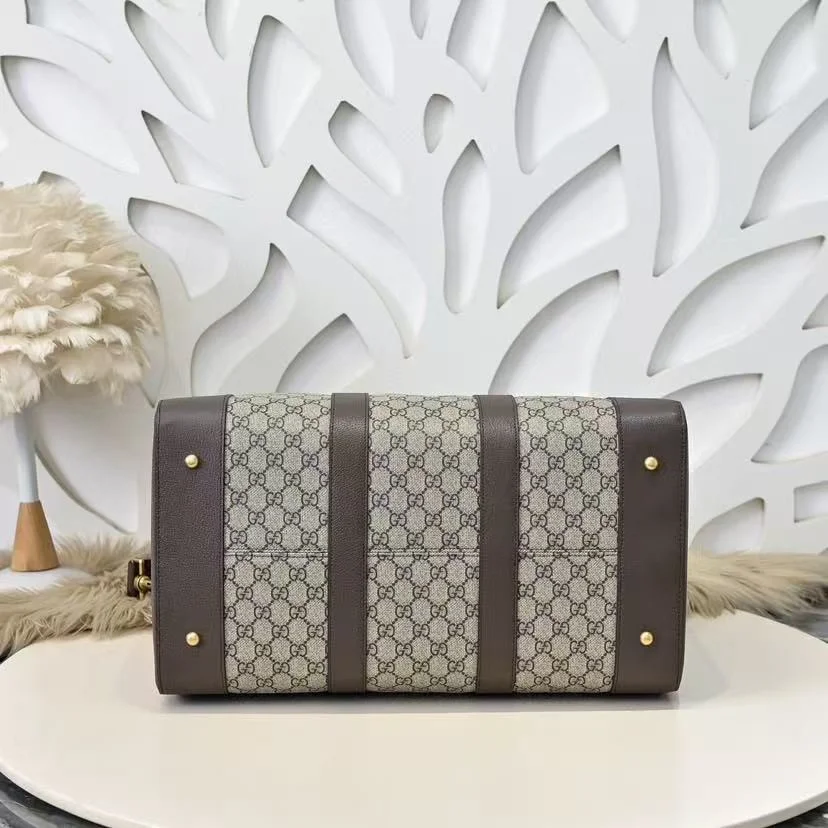 보스턴 백 상세