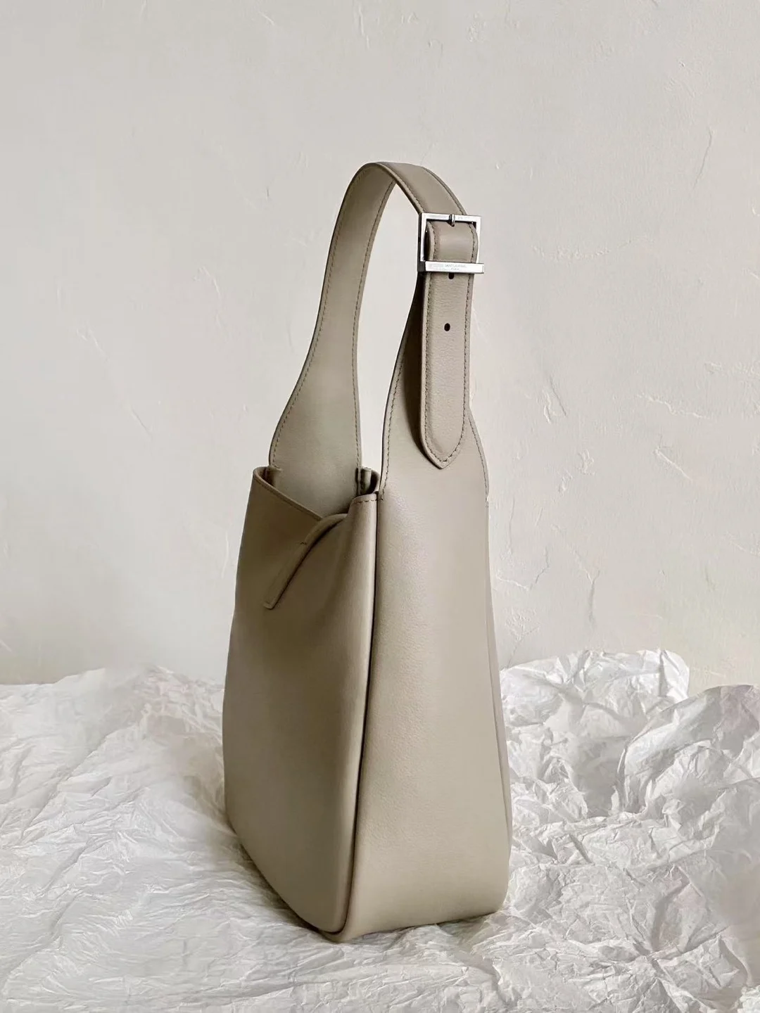 LE 5 A 7 호보백 스몰 ( 23 x 22 x 8.5cm) 상세