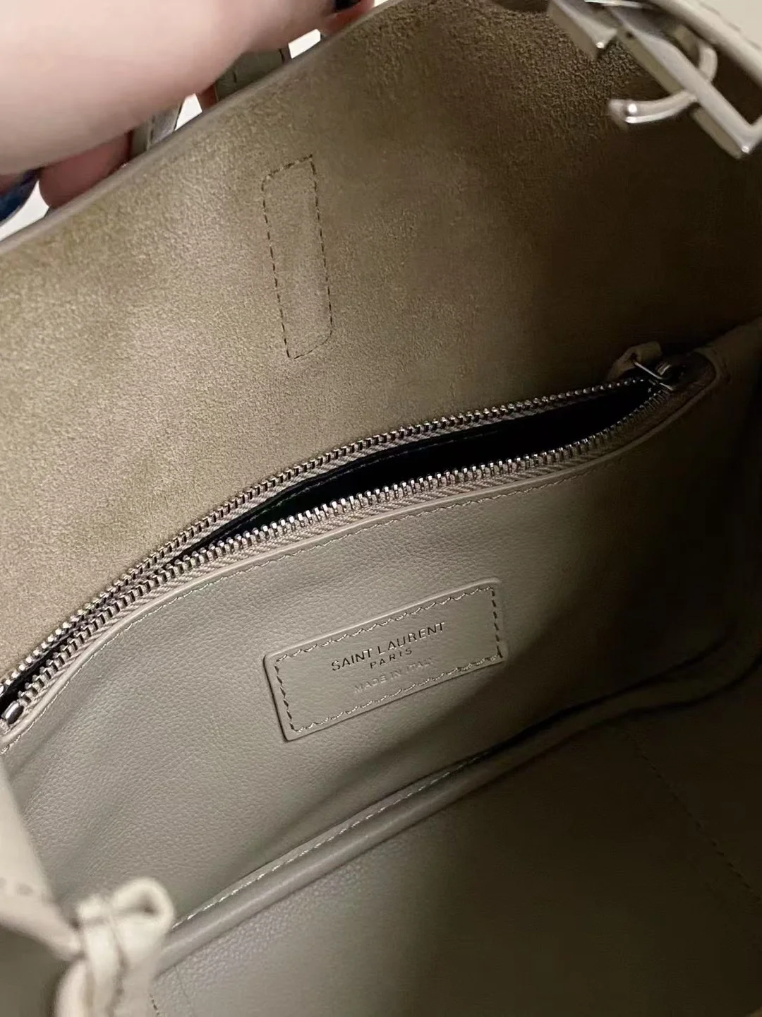 LE 5 A 7 호보백 스몰 ( 23 x 22 x 8.5cm) 상세