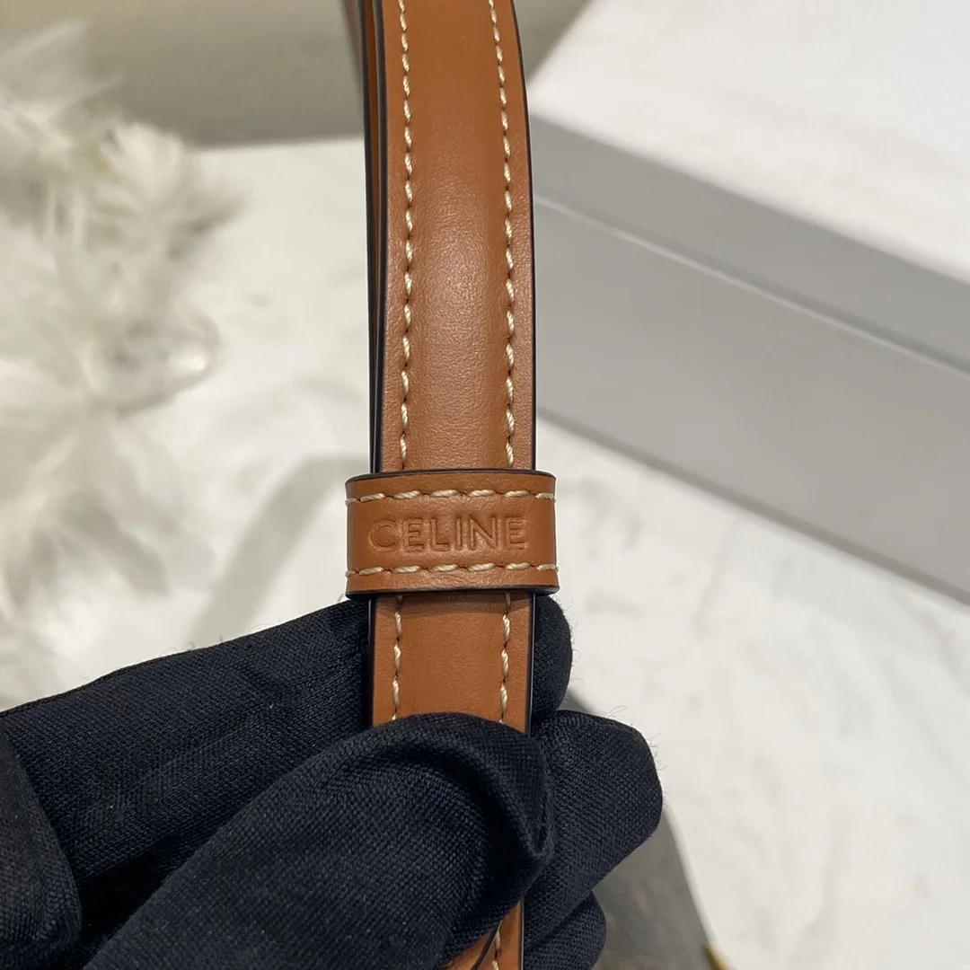 트리오페 숄더백 상세