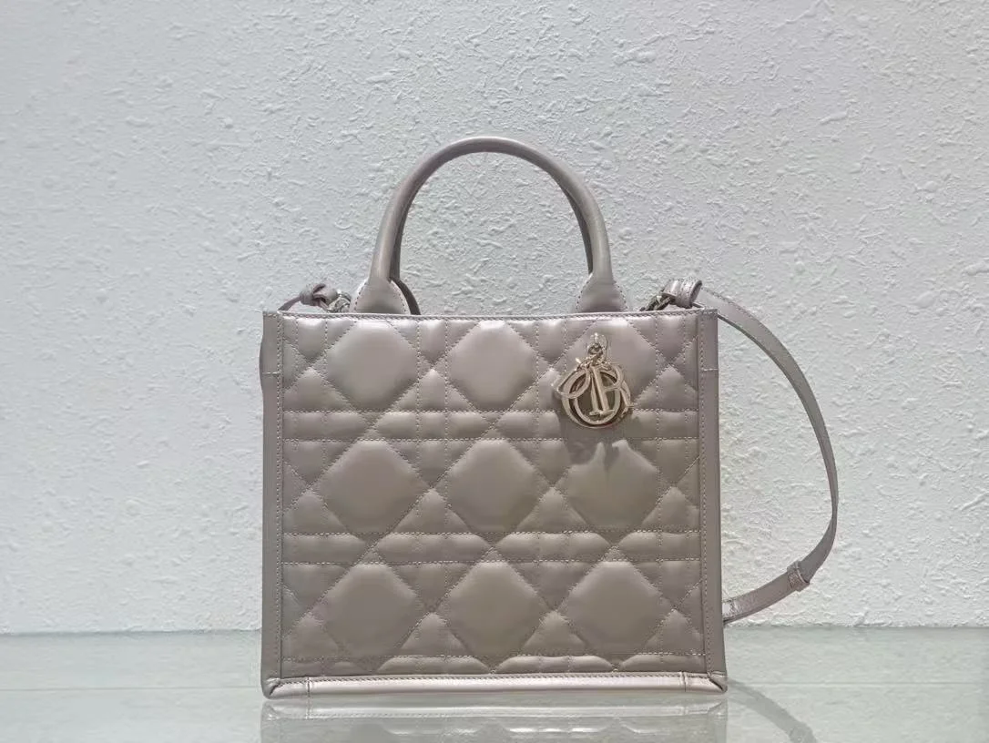 레이디 까나쥬 북토트백 스몰 그레이(26.5cm X 21cm X 14cm) 상세