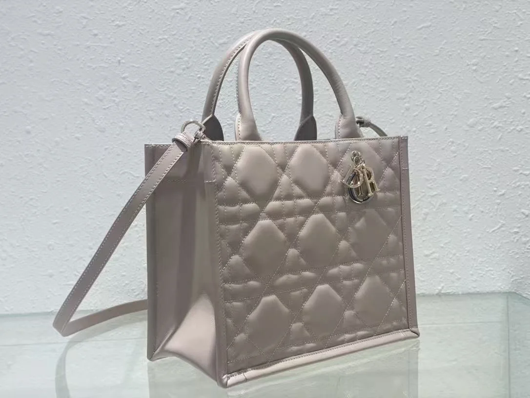 레이디 까나쥬 북토트백 스몰 그레이(26.5cm X 21cm X 14cm) 상세