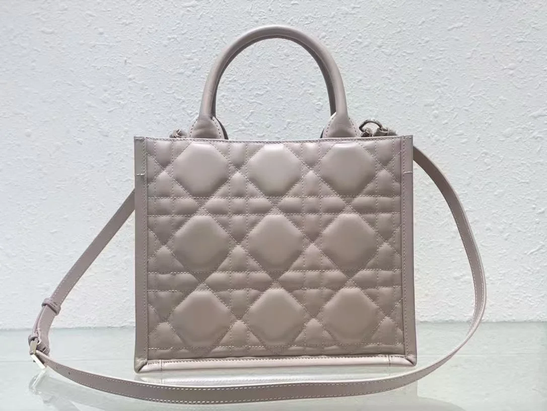 레이디 까나쥬 북토트백 스몰 그레이(26.5cm X 21cm X 14cm) 상세