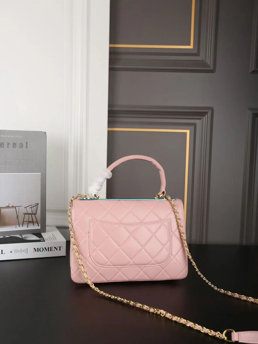 트렌디CC 탑핸들 플랩백 상세