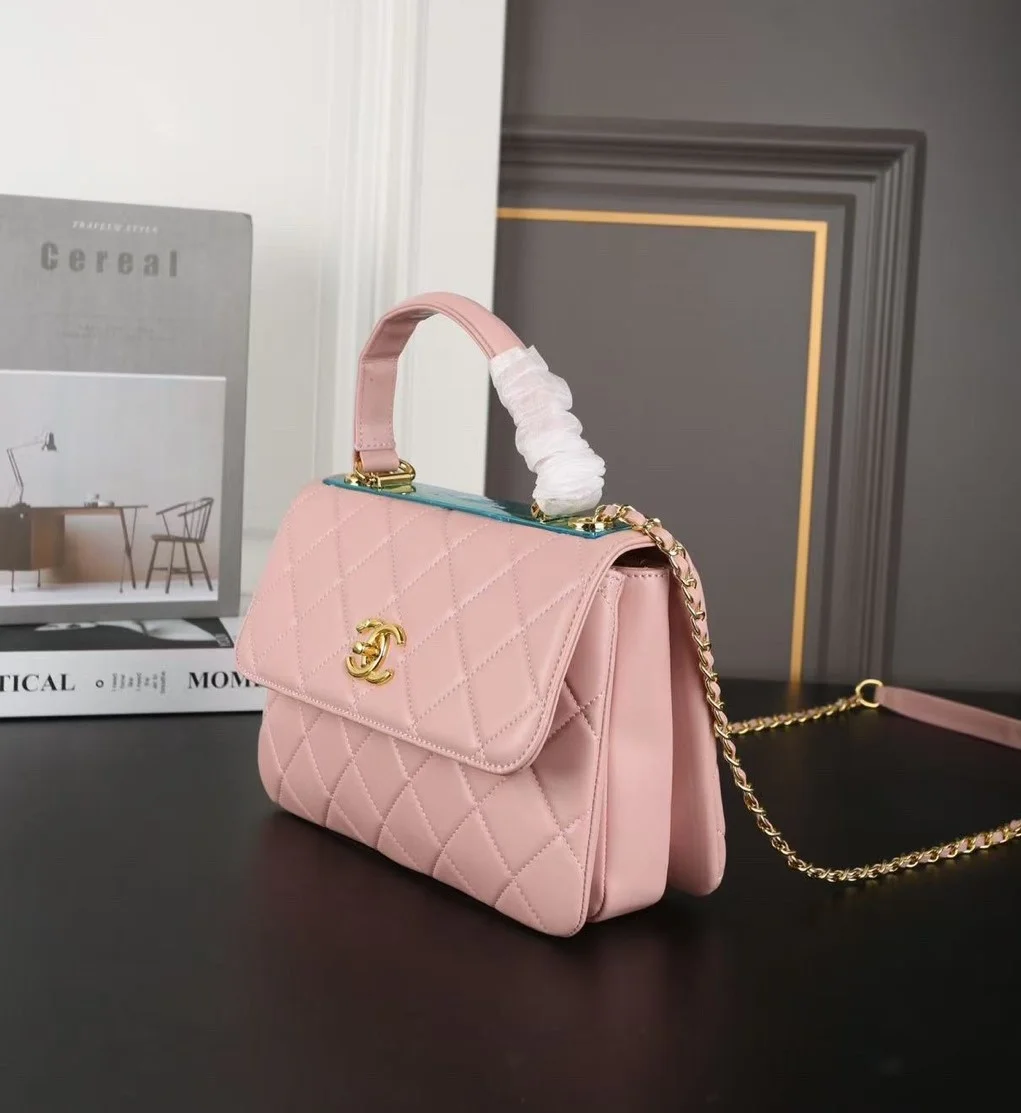 트렌디CC 탑핸들 플랩백