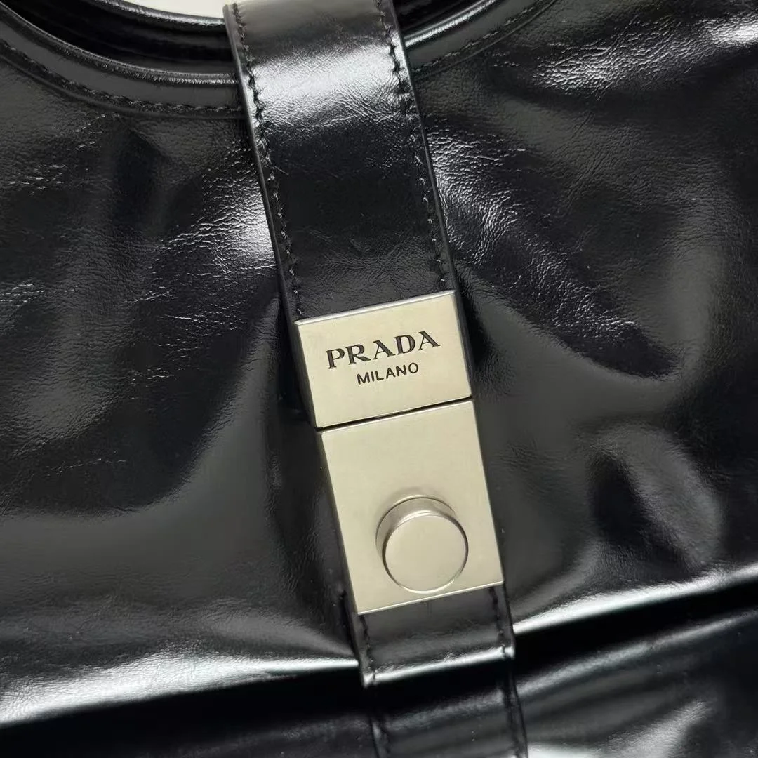 스몰 가죽 토트백 블랙 상세