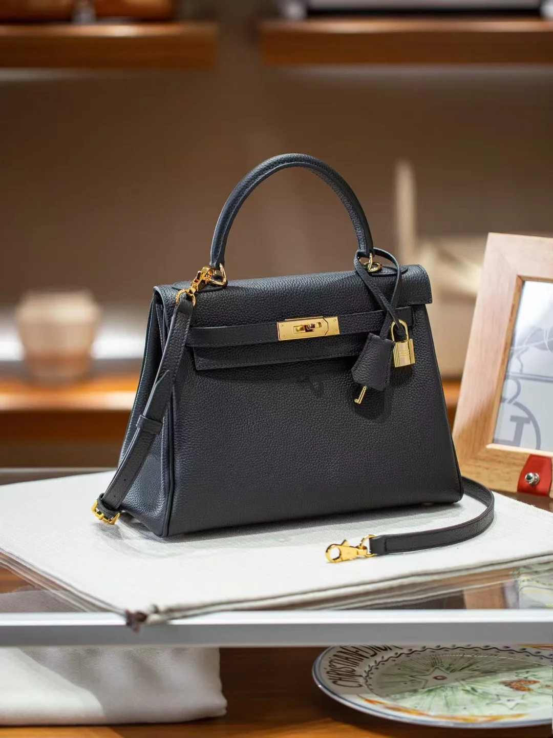 켈리백 25 토고 상세