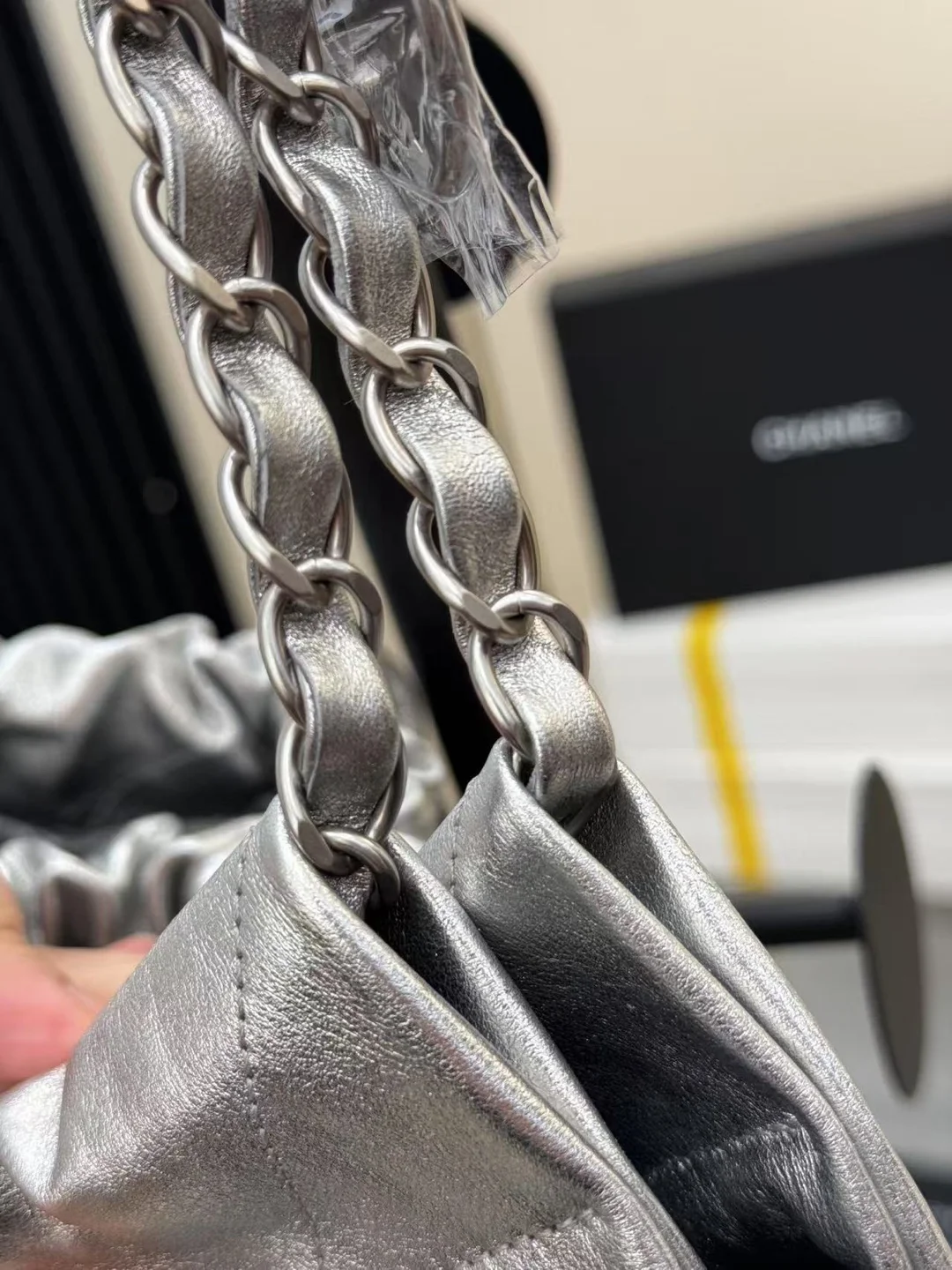 22백 실버 스몰 ( 35cm × 37cm × 8cm) 상세