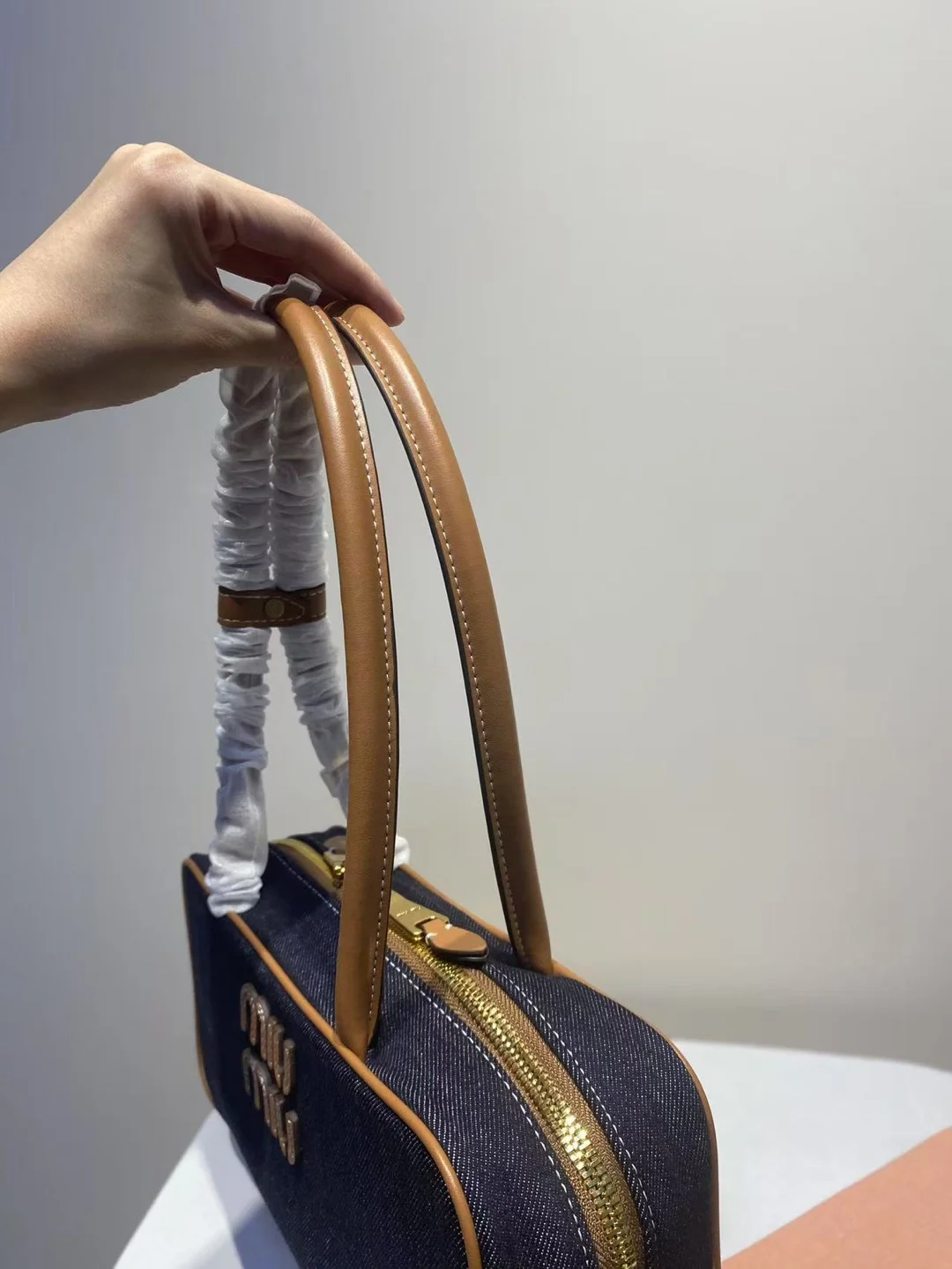 보 데님 백 (28cm * 13cm * 9cm ) 상세