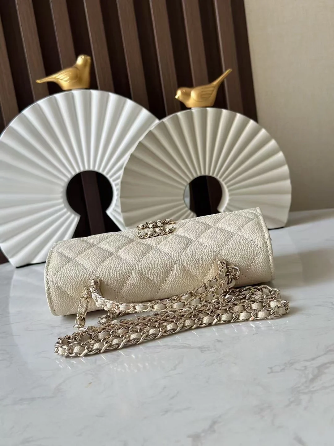 체인 달린 미니백 상세