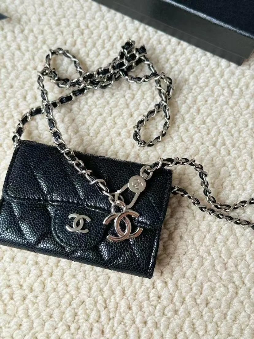 클래식 체인 월렛 미니백 상세