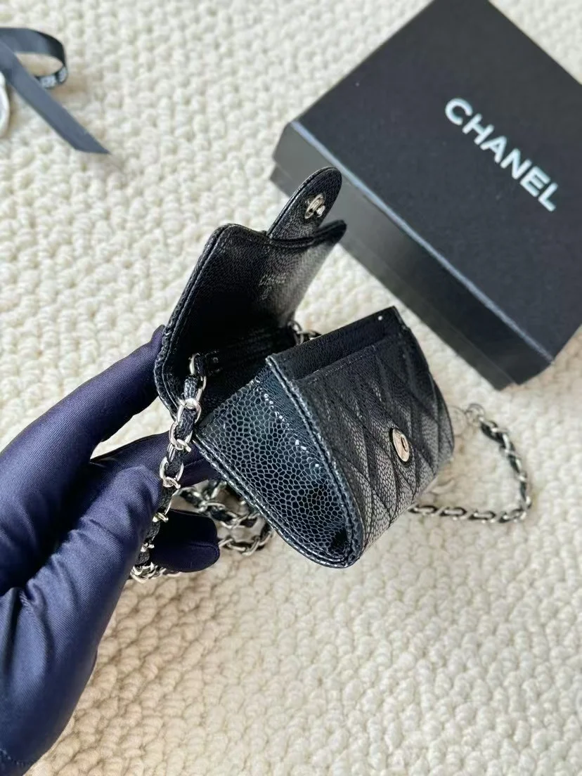 클래식 체인 월렛 미니백 상세