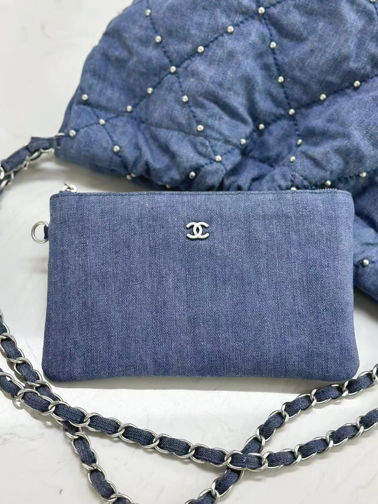 22백 데님 진주 미디움 (39cm X 42cm X 8cm) 상세