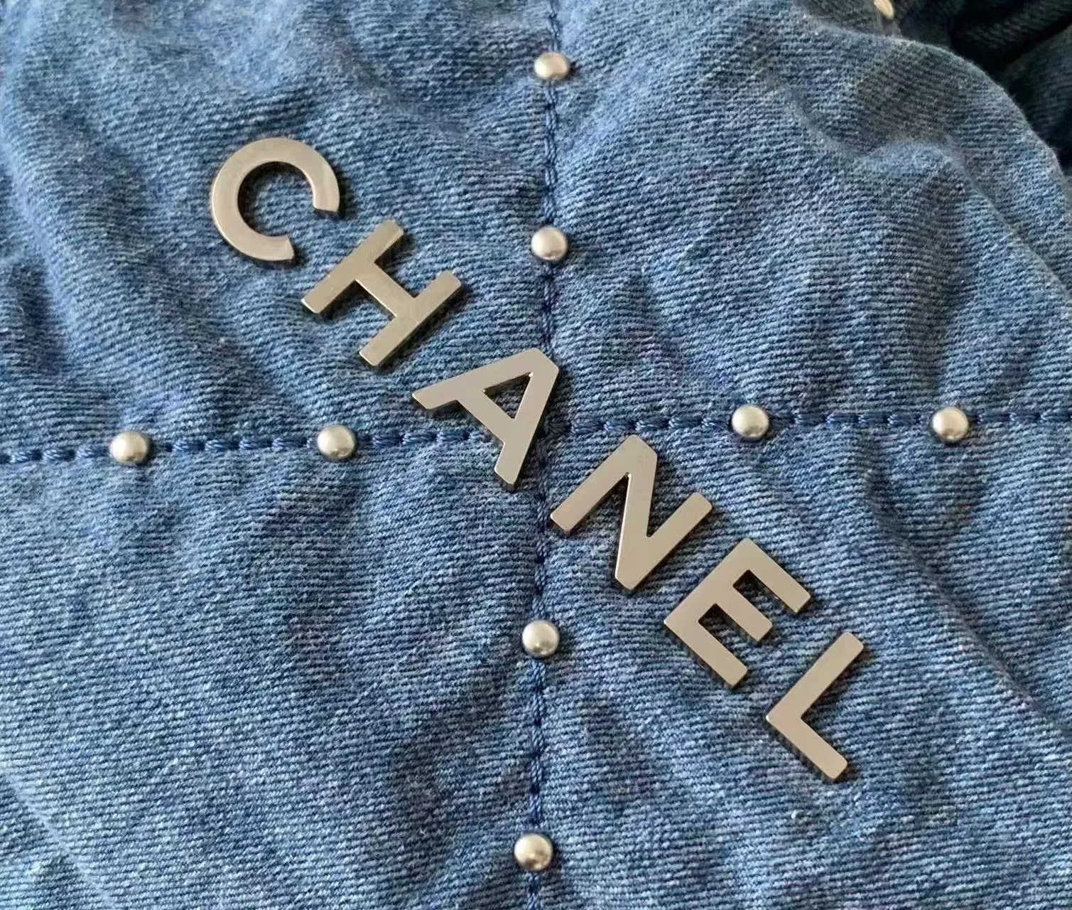 22백 데님 진주 스몰 (35cm X 37cm X 7cm) 상세