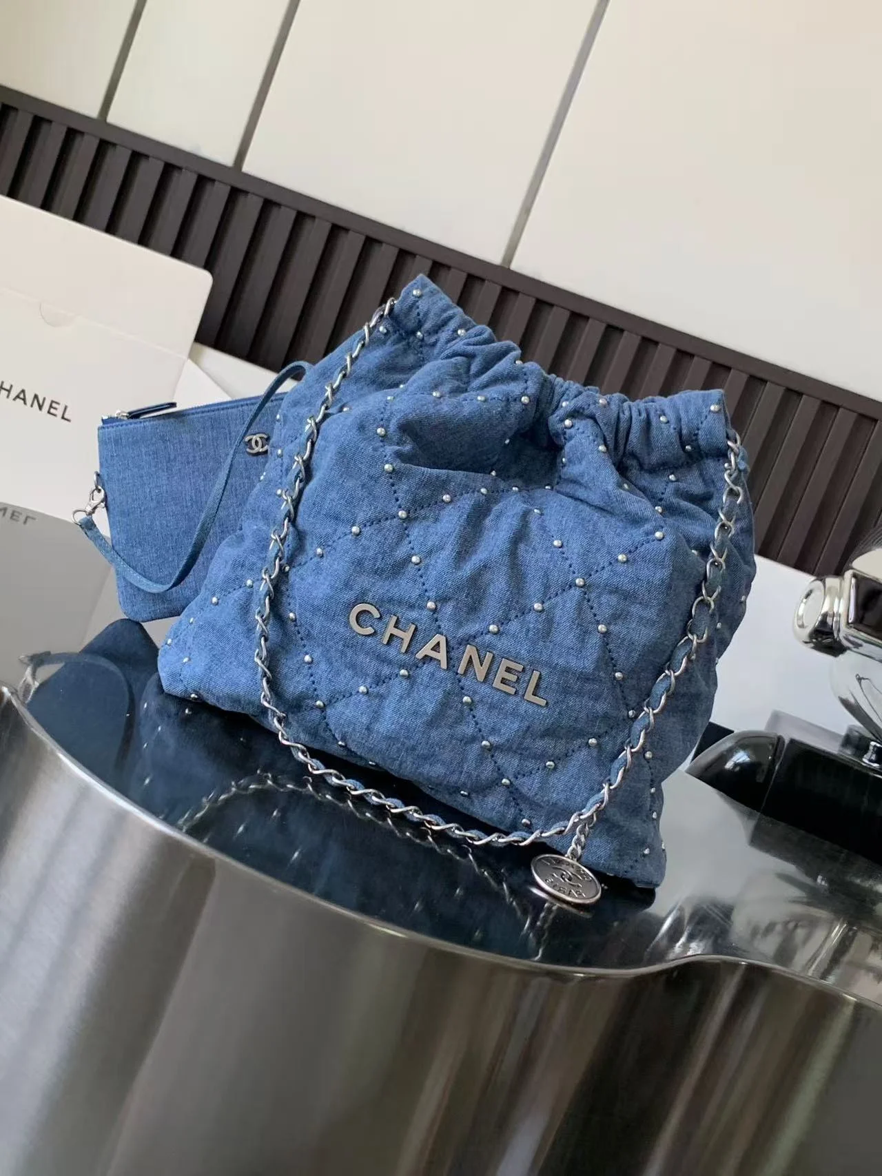 22백 데님 진주 스몰 (35cm X 37cm X 7cm)