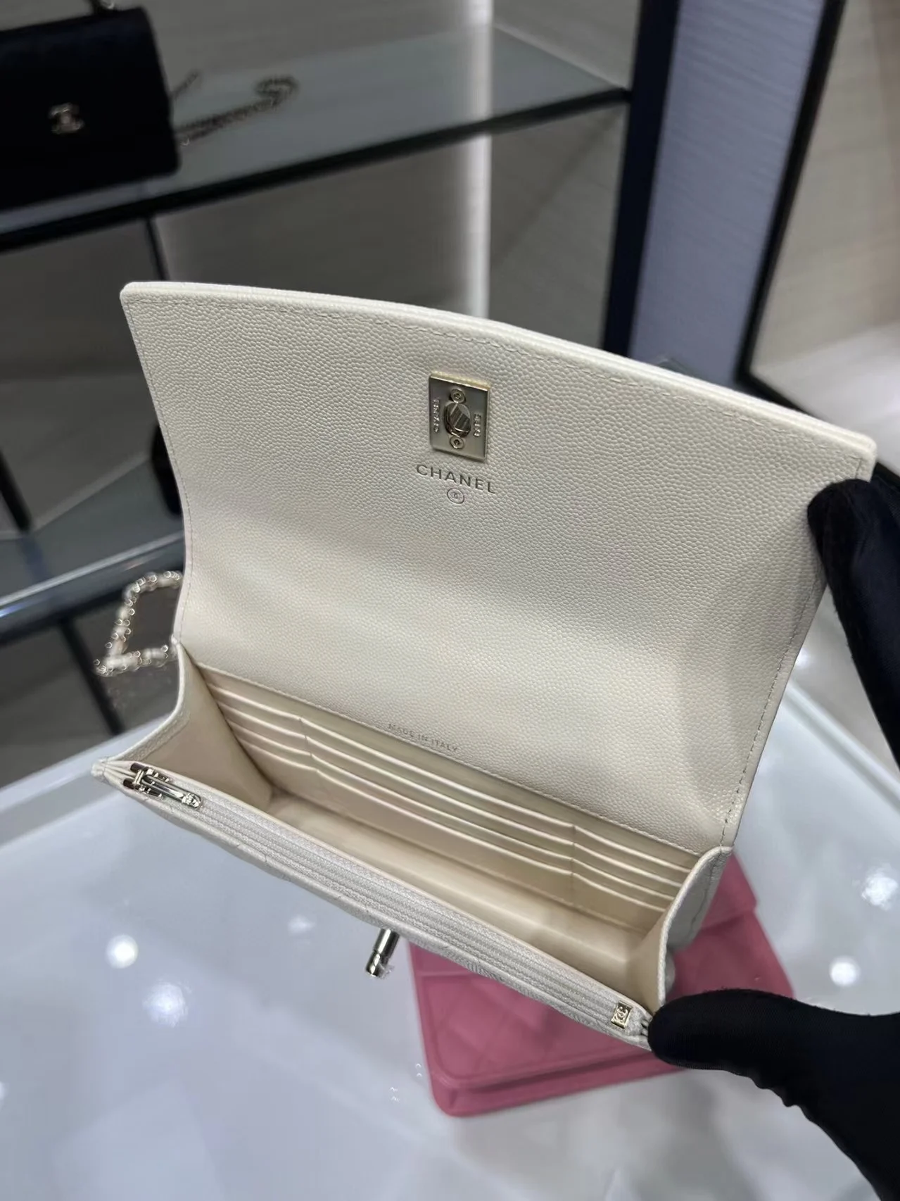 탑핸들 플랩 백팩 상세