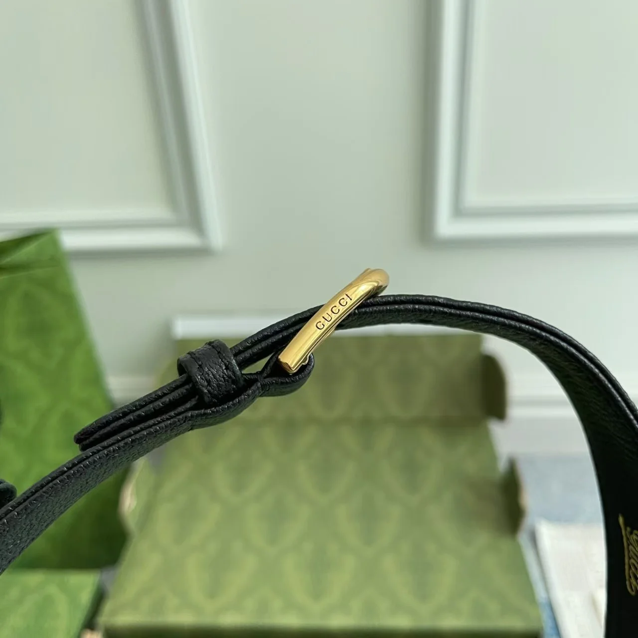 아프로디테 스몰 상세