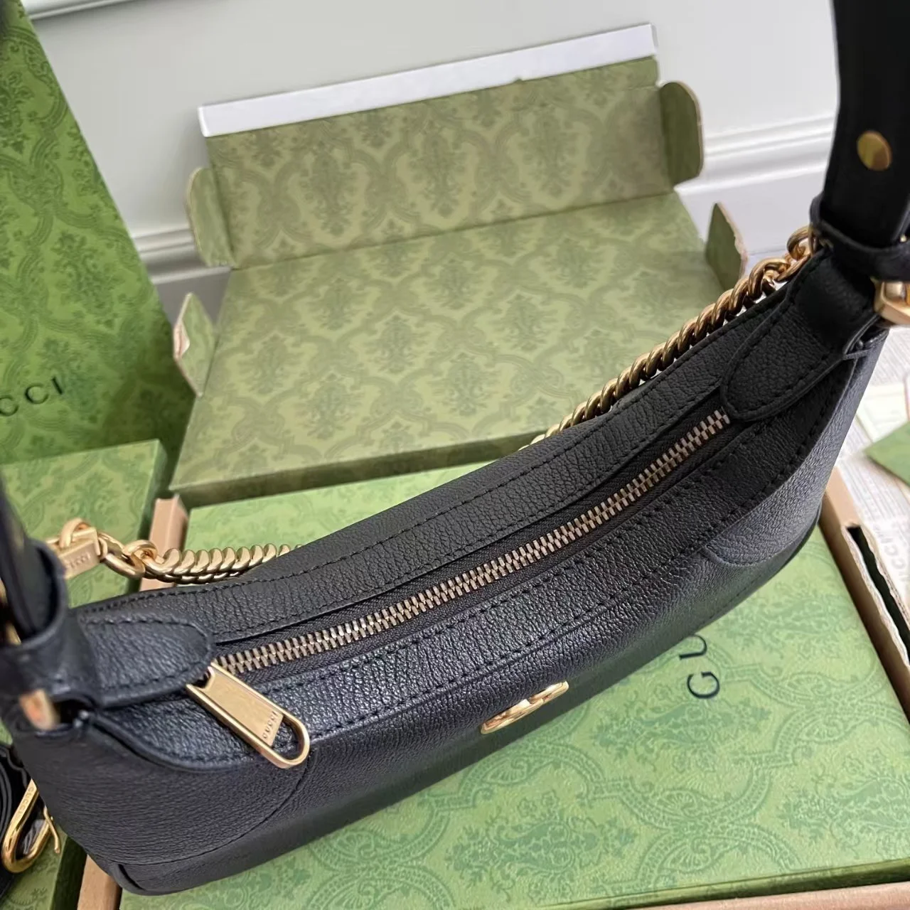 아프로디테 스몰 상세