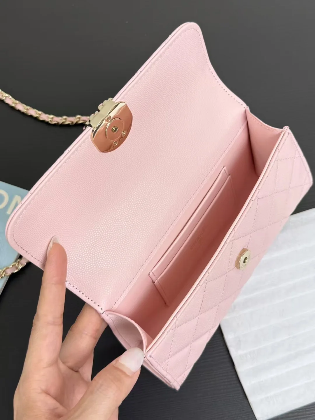 체인 달린 미니백 상세